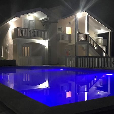 Apartments Vila Lazarevic ติวัต ภายนอก รูปภาพ