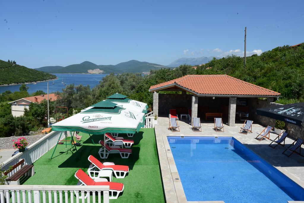 Apartments Vila Lazarevic ติวัต ภายนอก รูปภาพ