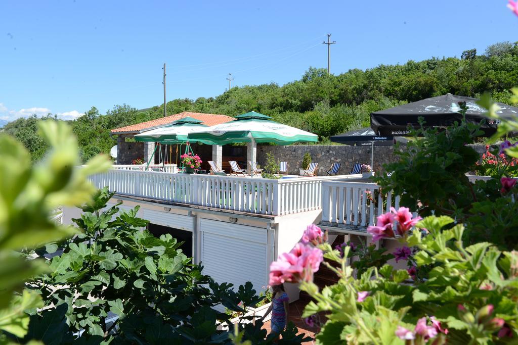 Apartments Vila Lazarevic ติวัต ภายนอก รูปภาพ
