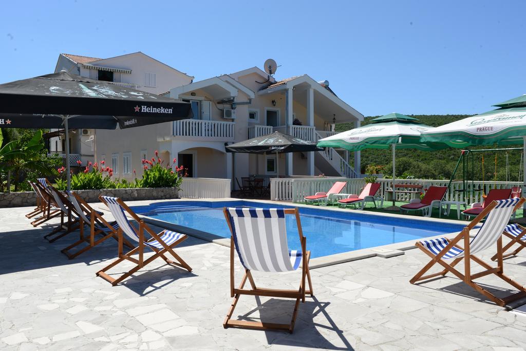 Apartments Vila Lazarevic ติวัต ภายนอก รูปภาพ