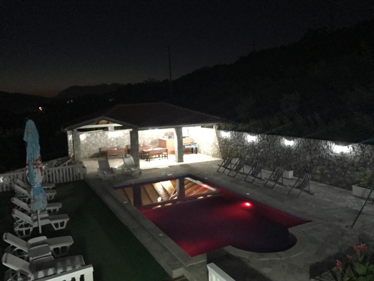 Apartments Vila Lazarevic ติวัต ภายนอก รูปภาพ